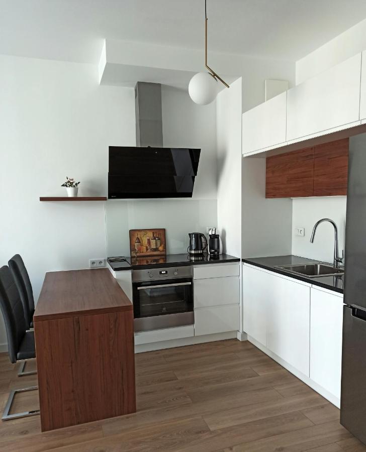 Cozy Apartment In Wilanow Варшава Екстериор снимка