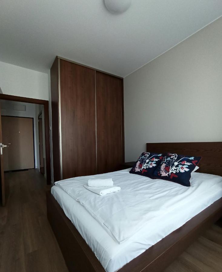 Cozy Apartment In Wilanow Варшава Екстериор снимка