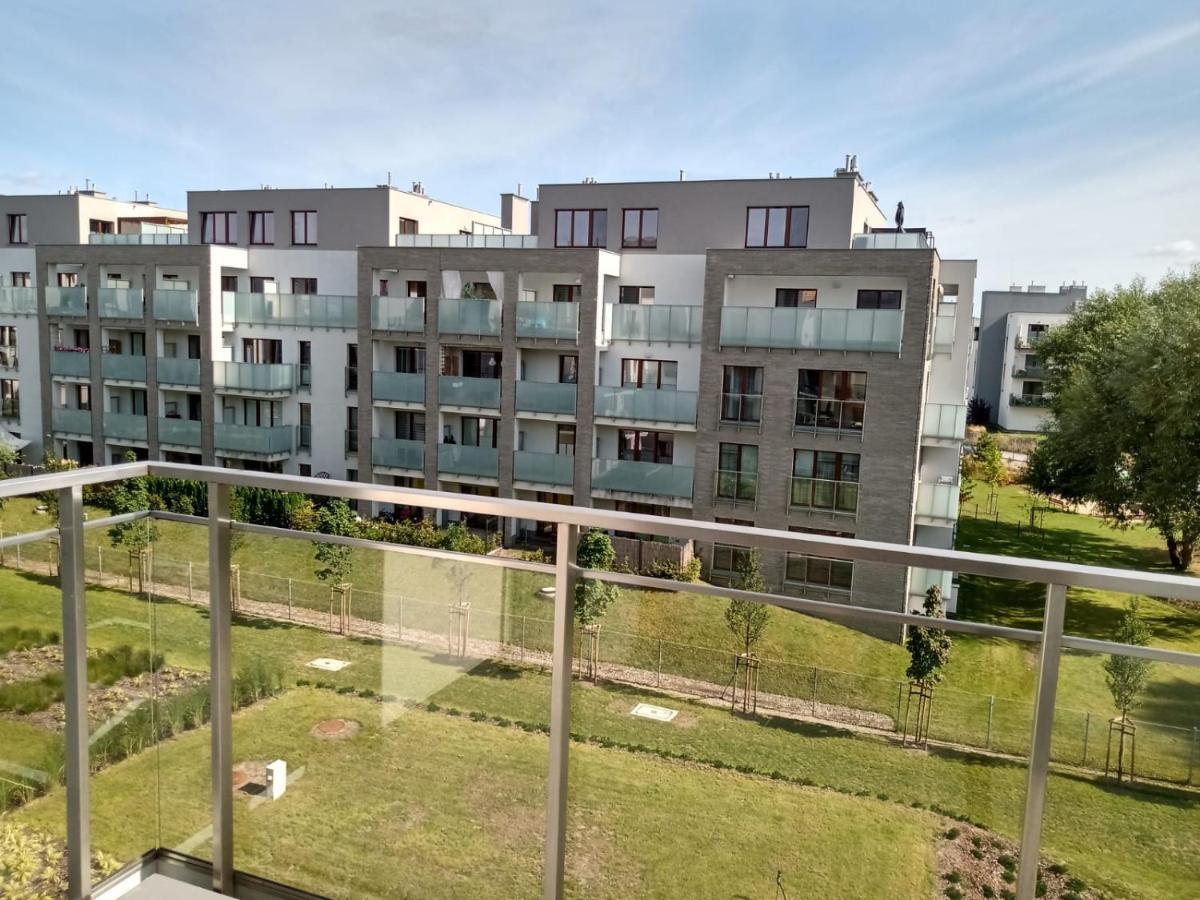 Cozy Apartment In Wilanow Варшава Екстериор снимка